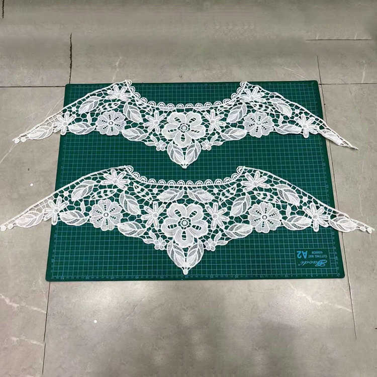 Lace Collarem
