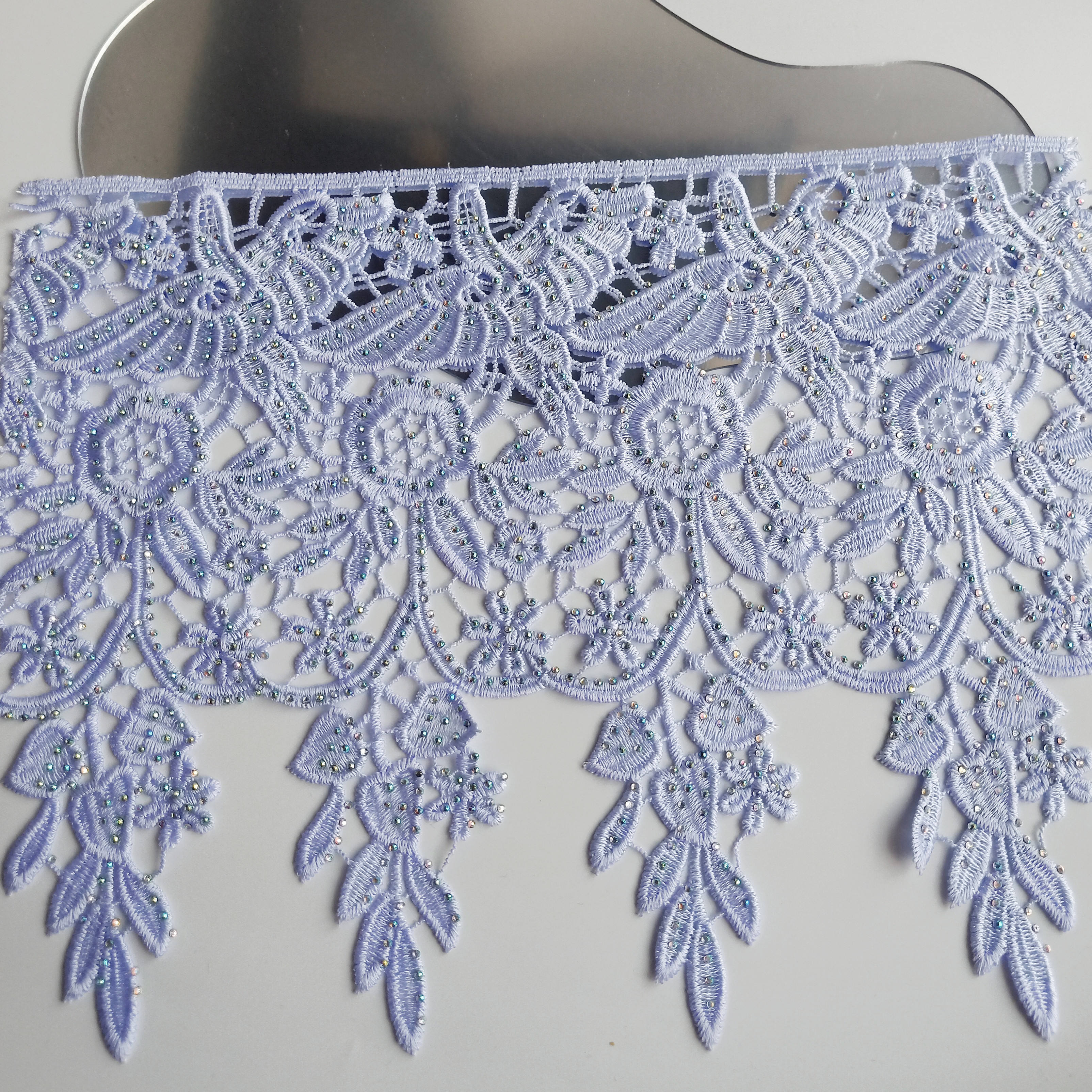 Manufacturer Wholesale Sale C% Polyester Fabricae Flower et avis Pattern plumarii Lacedaemonium fabricae
