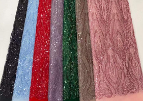 Lacrimosa fabricae cum sequins et margaritas ad nuptialem Sponsaeque