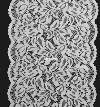 Extendam Lingerie elasticam laciniam stringere
